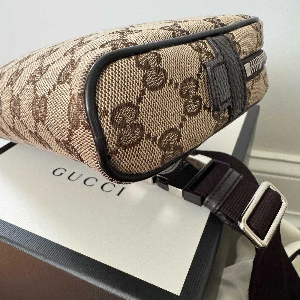 Authentic Gucci Canvas Waist Bag Belt Bag Fanny Pack - Picture 6 of 16